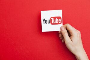 YouTube testa traduções automáticas no idioma nativo de cada usuário