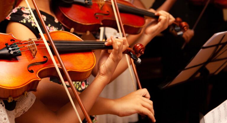 Alunos de violino e viola apresentam na Sala FUNDEC
