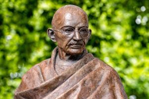 Peça sobre a vida de Gandhi acontece na Usina Cultural Facens