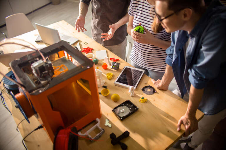 FAB Week Facens terá workshops e palestras gratuitas sobre tecnologia, ciência e inovação de 21 a 23 de março