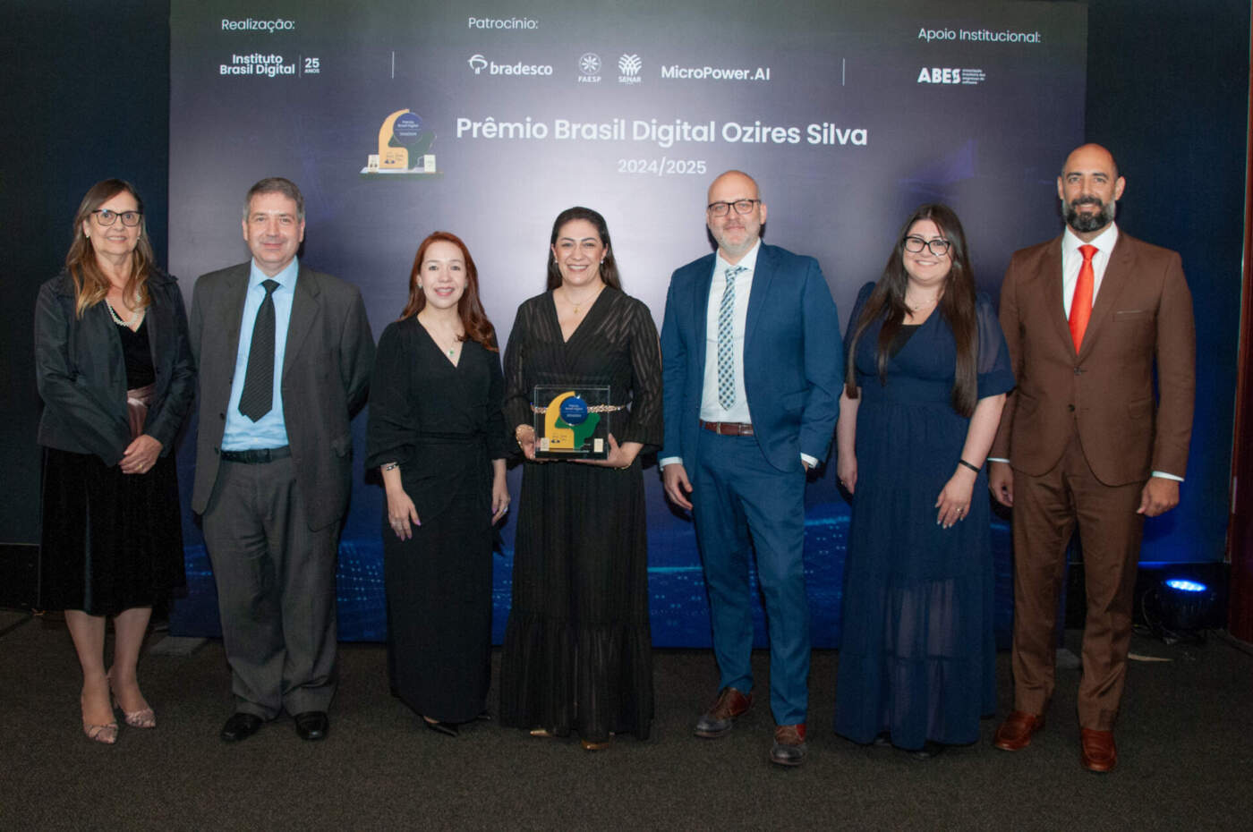 Facens é reconhecida como referência nacional no Prêmio Brasil Digital Ozires Silva