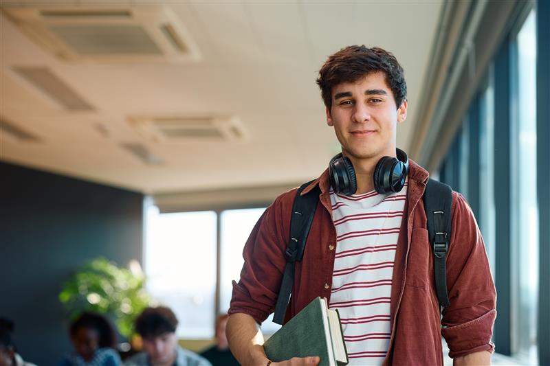 UniFacens lança tecnólogos em Logística e Automação Industrial com concurso de bolsas para graduação