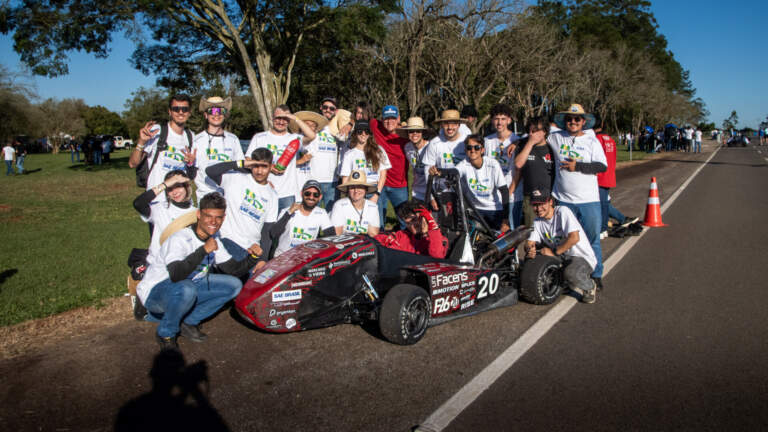 Equipe V8 Racing alcança melhor resultado dos últimos 10 anos na Fórmula SAE BRASIL